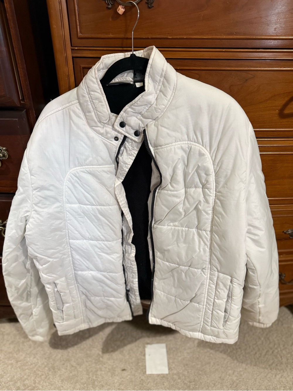 Women's White Quilted Puffer Jacket